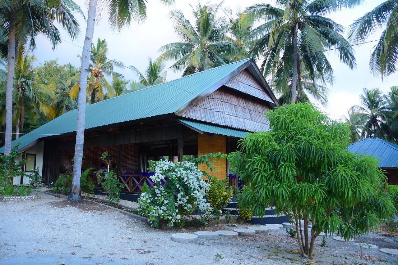 Sunari Beach Resort 2 Padang  Exteriör bild