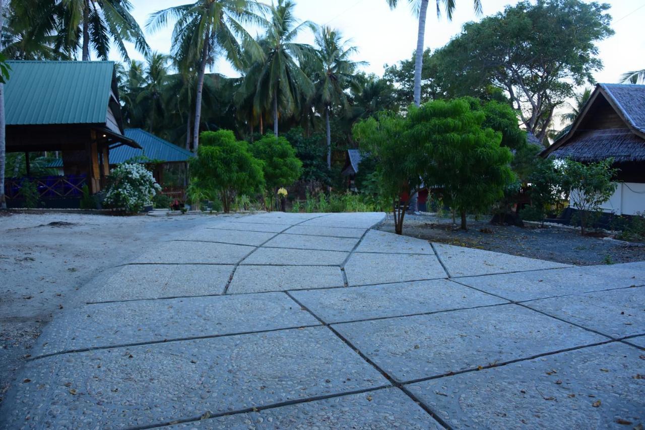 Sunari Beach Resort 2 Padang  Exteriör bild