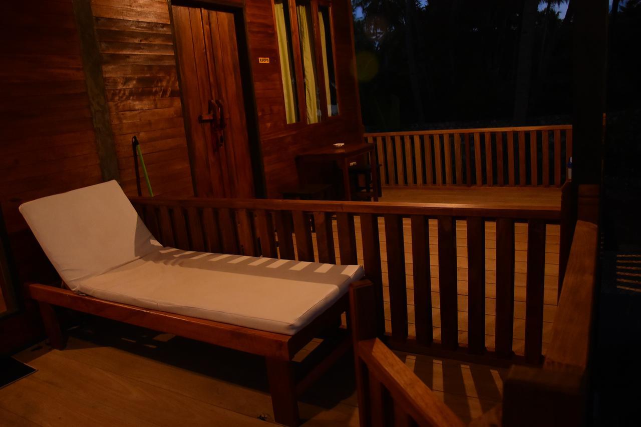 Sunari Beach Resort 2 Padang  Exteriör bild